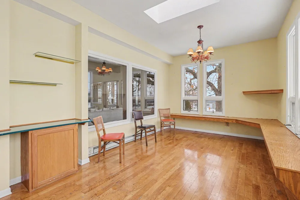 3135 Lakeshore Drive Muskegon City, MI 49441