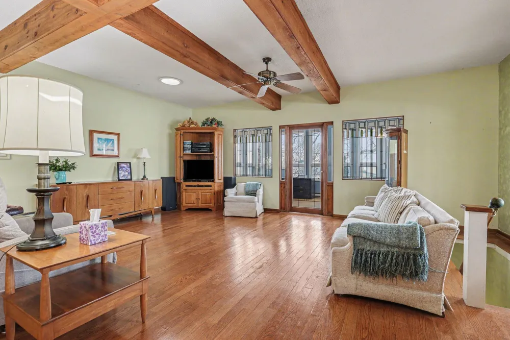 3135 Lakeshore Drive Muskegon City, MI 49441