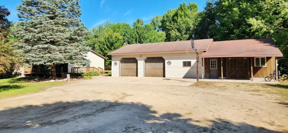 899 E 8th Street Everett Township, MI 49349