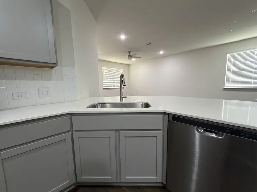3001 Egan Drive Pflugerville, TX 78660