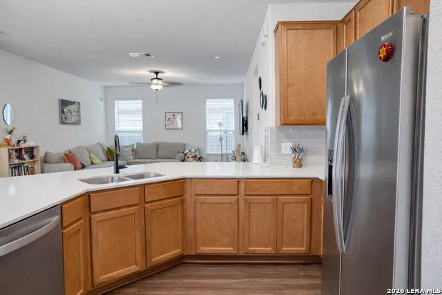 140 MAROON LN Kyle, TX 78640