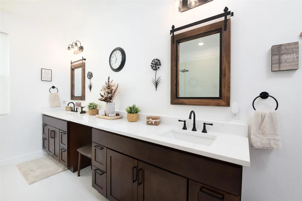 209 Lanai Drive Runaway Bay, TX 76426