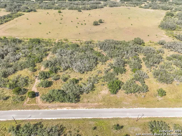 TBD LOT 131 Utopia Oaks Dhanis, TX 78850