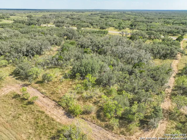 TBD LOT 131 Utopia Oaks Dhanis, TX 78850