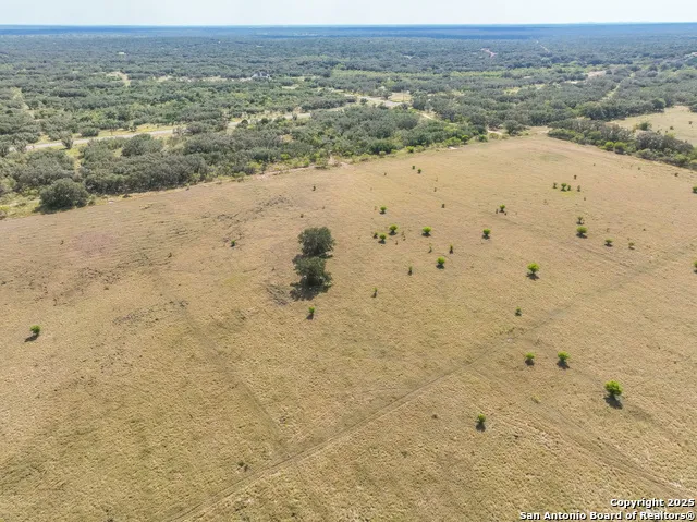 TBD LOT 131 Utopia Oaks Dhanis, TX 78850