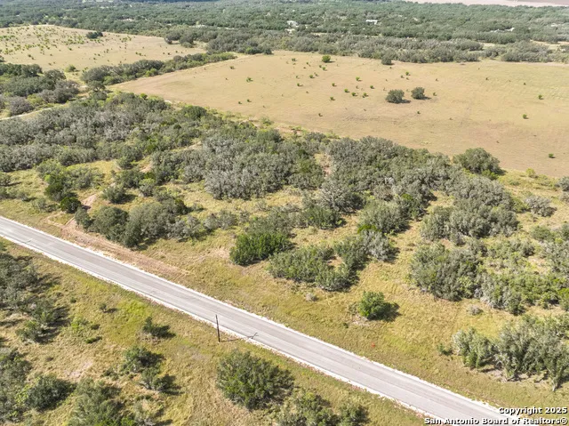 TBD LOT 131 Utopia Oaks Dhanis, TX 78850