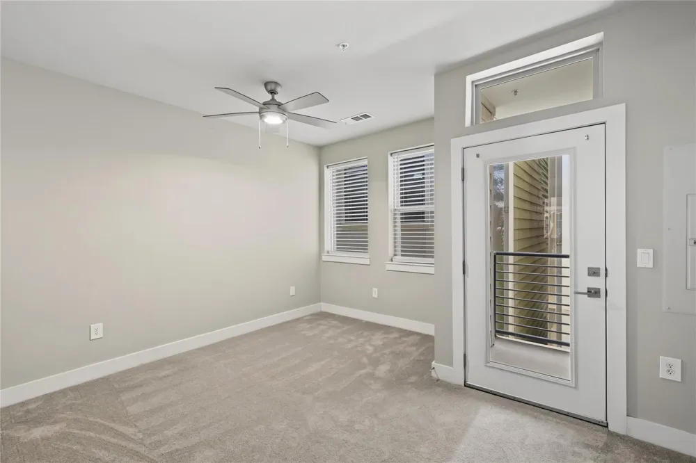 4819 Caroline Street #111 Houston, TX 77004
