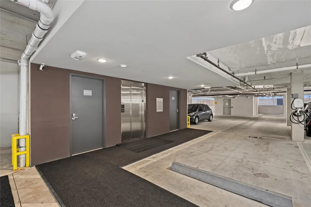 4819 Caroline Street #111 Houston, TX 77004