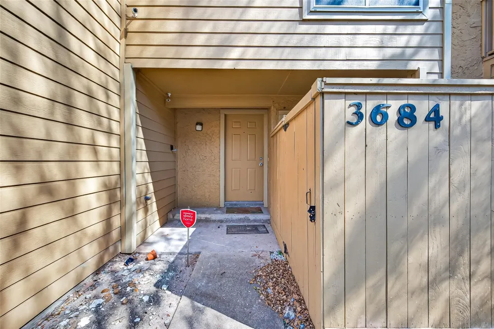 3684 Ocee Street Houston, TX 77063