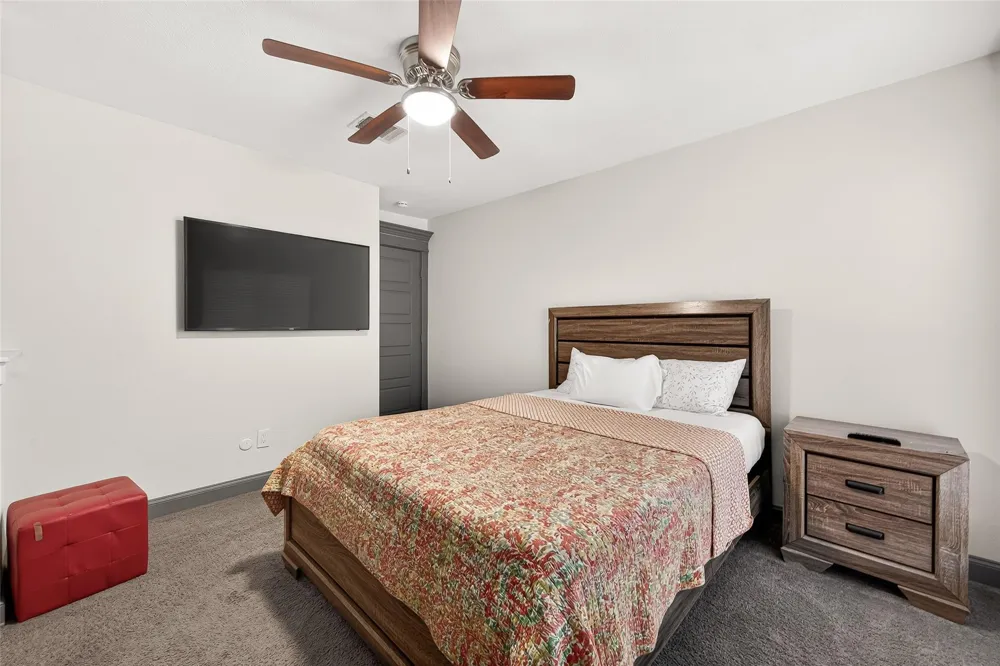 3684 Ocee Street Houston, TX 77063