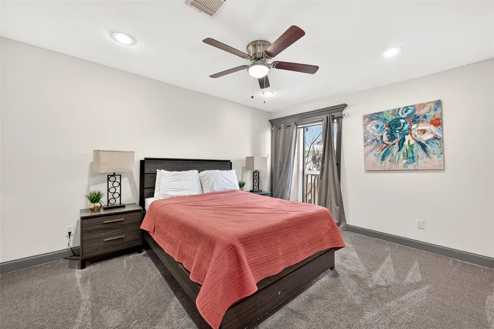 3684 Ocee Street Houston, TX 77063