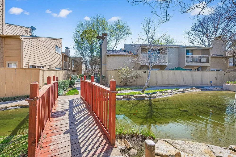 3684 Ocee Street Houston, TX 77063