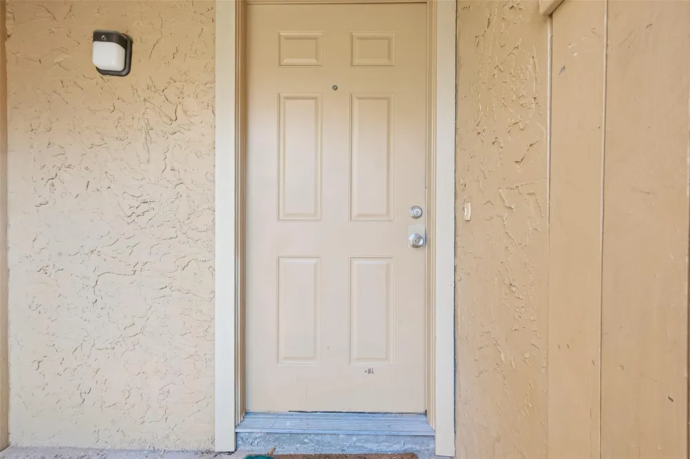 3684 Ocee Street Houston, TX 77063