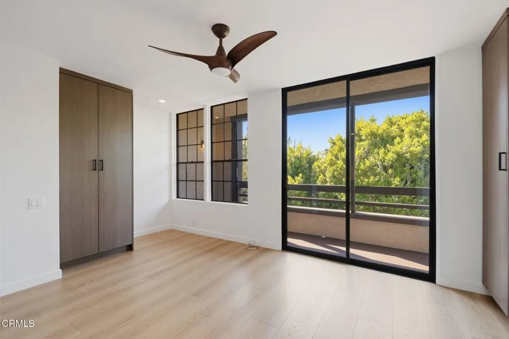 885 S Orange Grove Boulevard #20 Pasadena, CA 91105