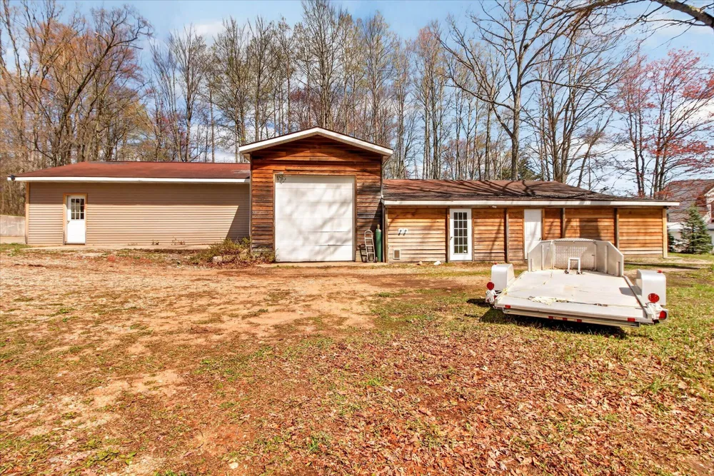 17099 Sierra Drive Big Rapids, MI 49307