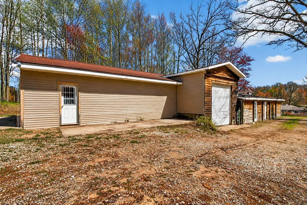 17099 Sierra Drive Big Rapids, MI 49307