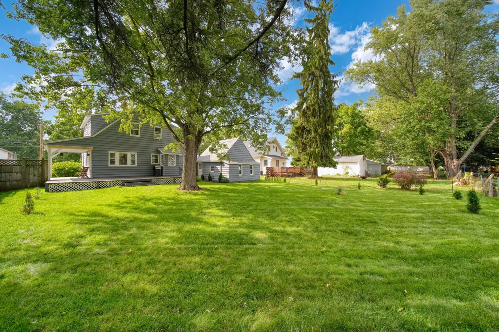 1968 Elm Street Holt, MI 48842