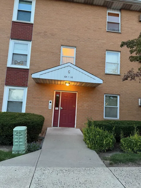 114 RIVERVIEW CT