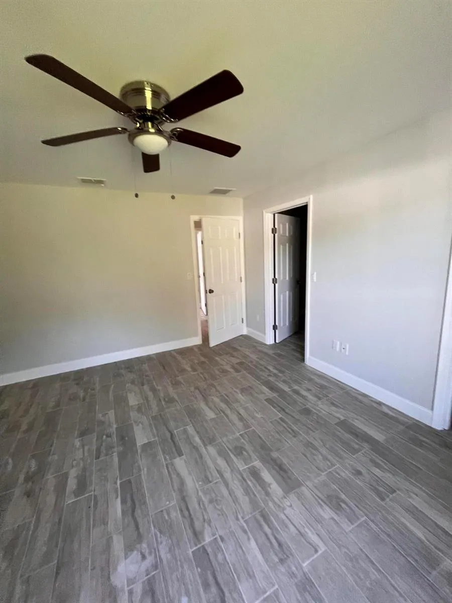 2475 FAITH AVENUE West Palm Beach, FL 33417