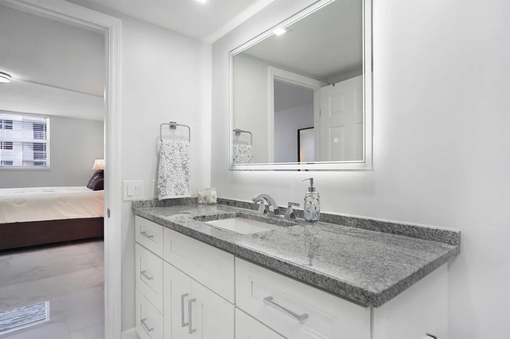 1501 S Ocean Drive #Apt 905 Hollywood, FL 33019