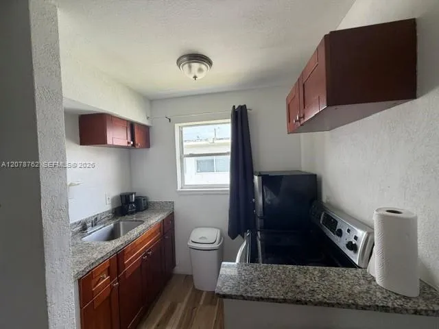 7638 Miami Ave #4 Miami, FL 33150
