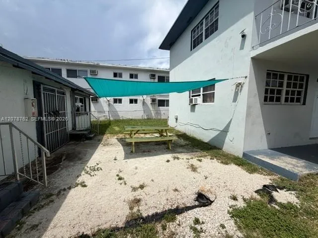 7638 Miami Ave #4 Miami, FL 33150