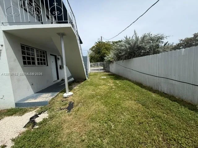7638 Miami Ave #4 Miami, FL 33150