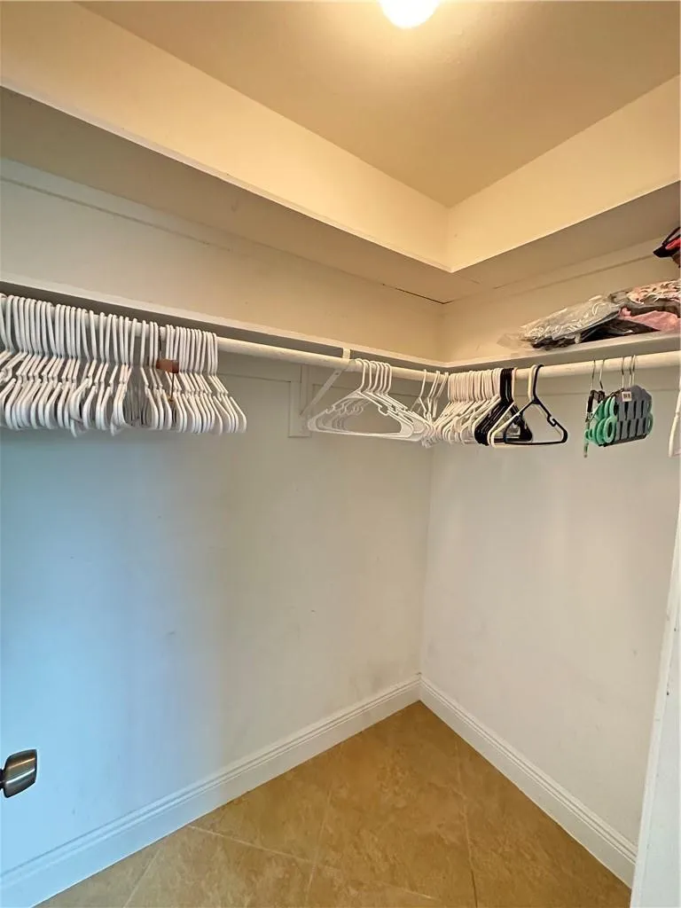 4731 NE 21ST TERRACE #3 Lighthouse Point, FL 33064