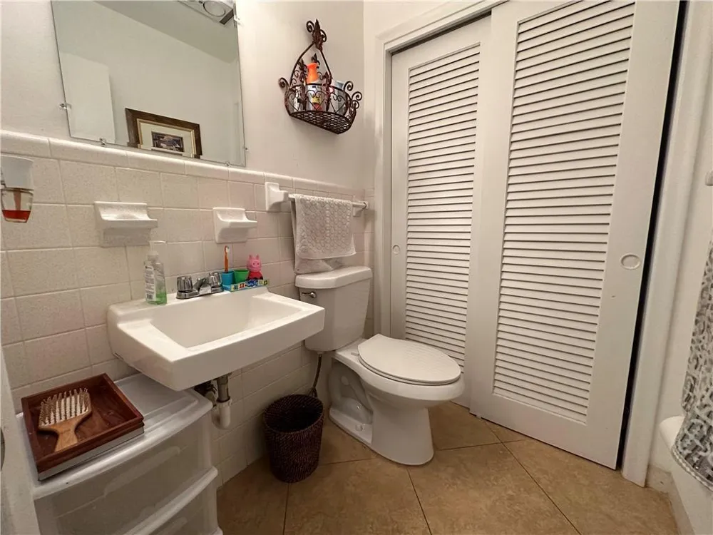4731 NE 21ST TERRACE #3 Lighthouse Point, FL 33064