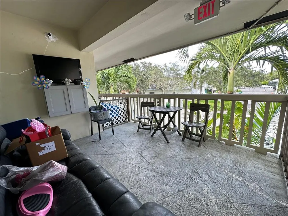 4731 NE 21ST TERRACE #3 Lighthouse Point, FL 33064