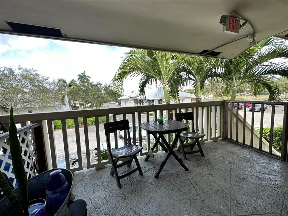 4731 NE 21ST TERRACE #3 Lighthouse Point, FL 33064