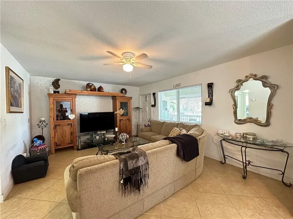 4731 NE 21ST TERRACE #3 Lighthouse Point, FL 33064