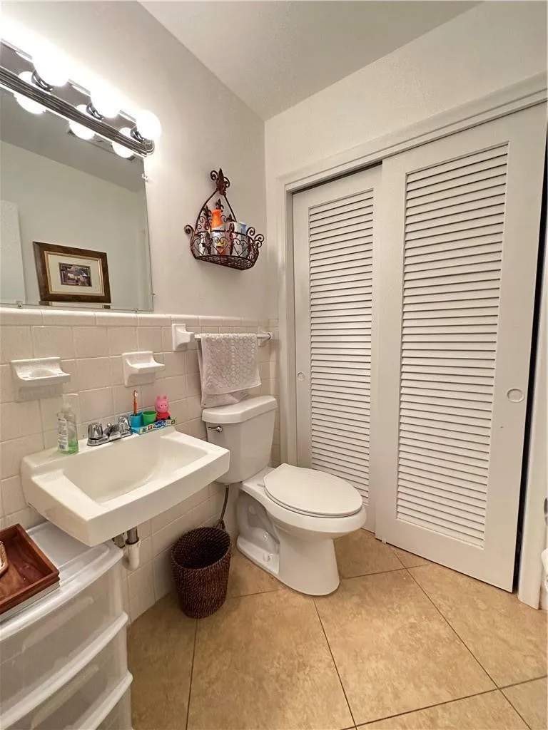 4731 NE 21ST TERRACE #3 Lighthouse Point, FL 33064