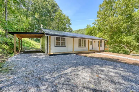6564 Crooked Creek Road