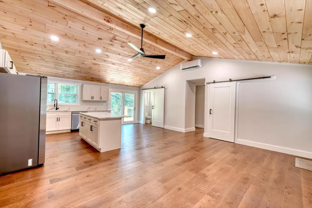 6564 Crooked Creek Road Young Harris, GA 30582