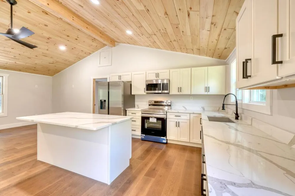 6564 Crooked Creek Road Young Harris, GA 30582