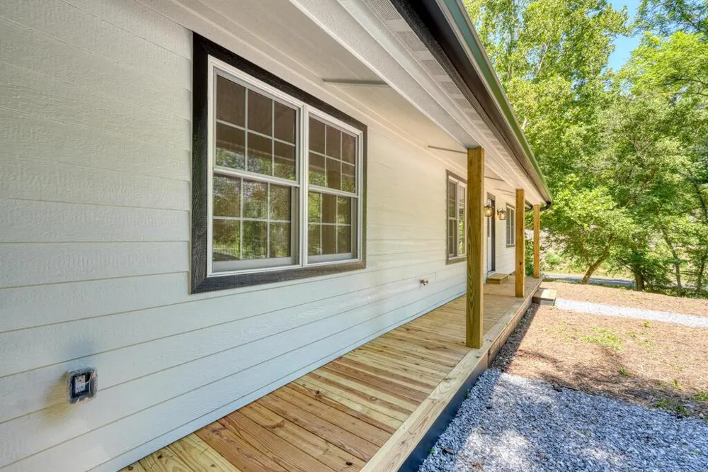 6564 Crooked Creek Road Young Harris, GA 30582