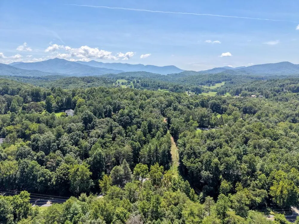 6564 Crooked Creek Road Young Harris, GA 30582