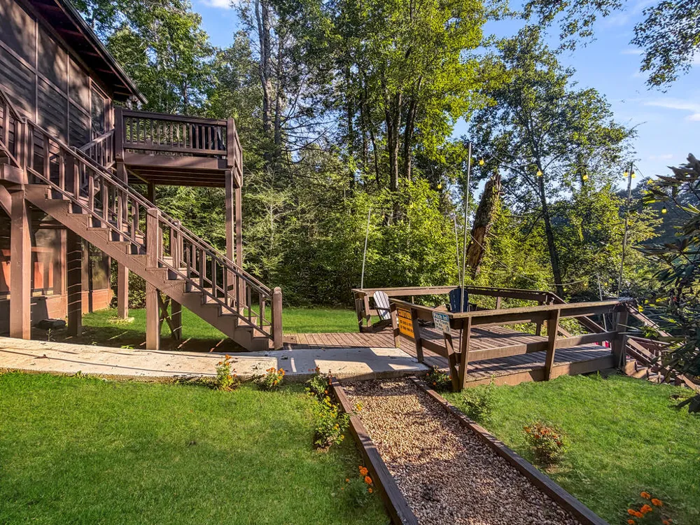 148 Cumberland Lane Epworth, GA 30541