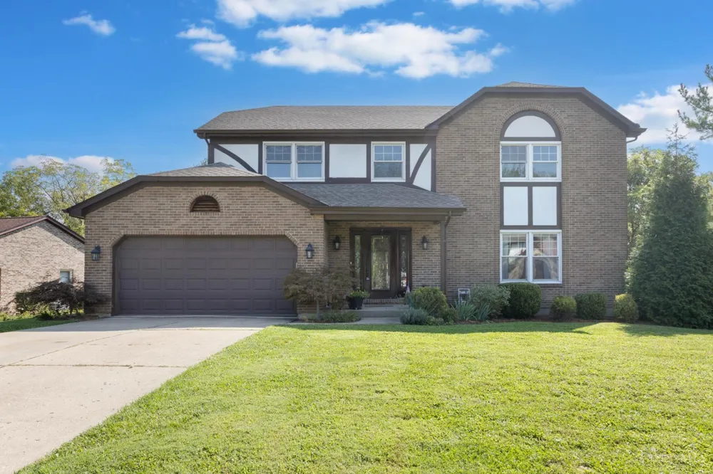 3834 Foxtail Lane Miami, OH 45248