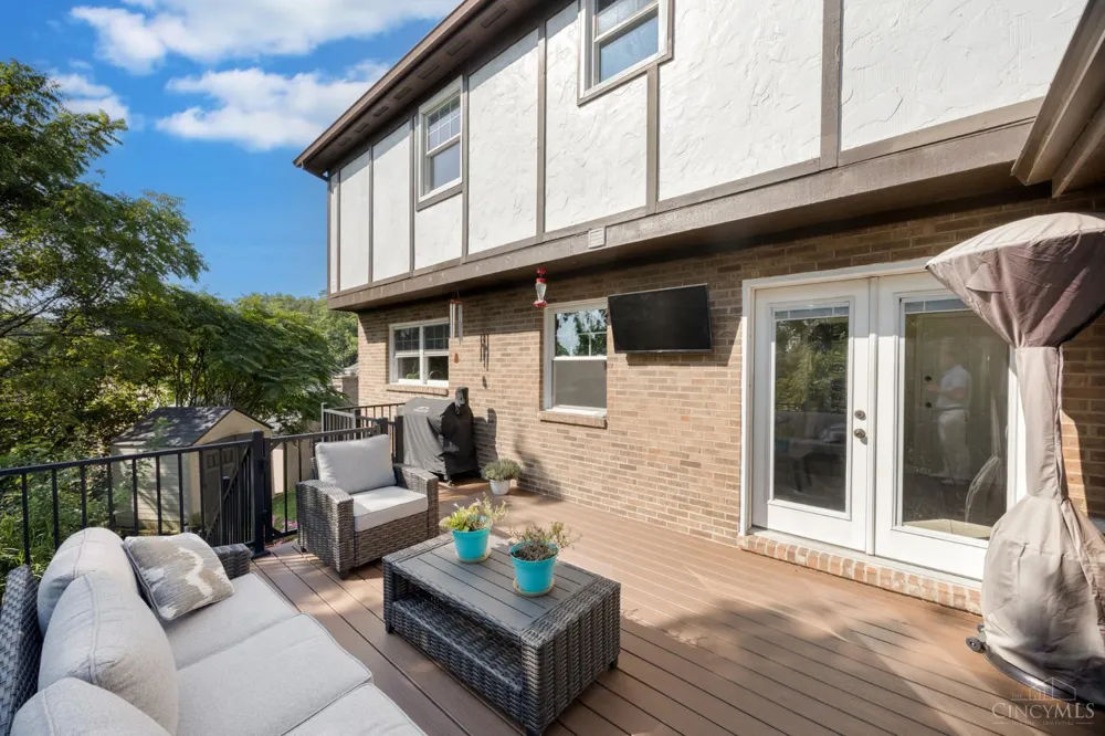 3834 Foxtail Lane Miami, OH 45248
