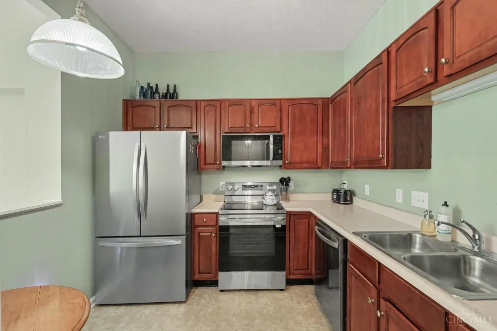 4292 Hickory Park Lane Batavia, OH 45103