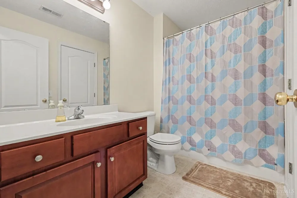 4292 Hickory Park Lane Batavia, OH 45103