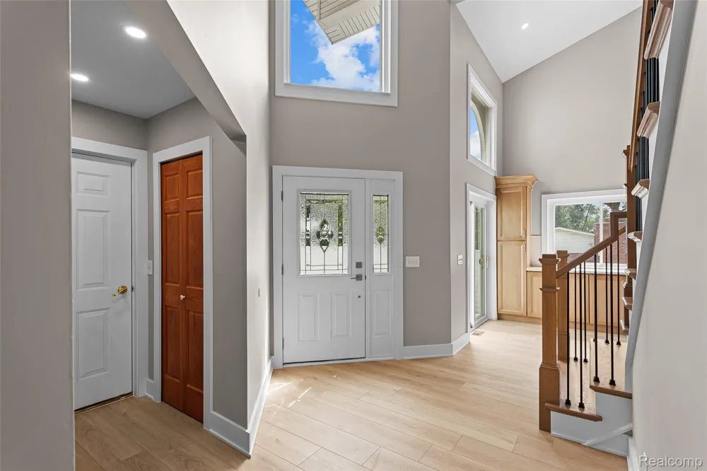 6552 Orion Road Rochester Hills City, MI 48306