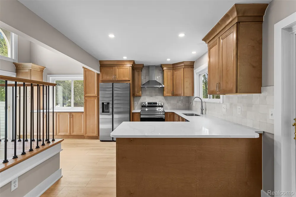 6552 Orion Road Rochester Hills City, MI 48306