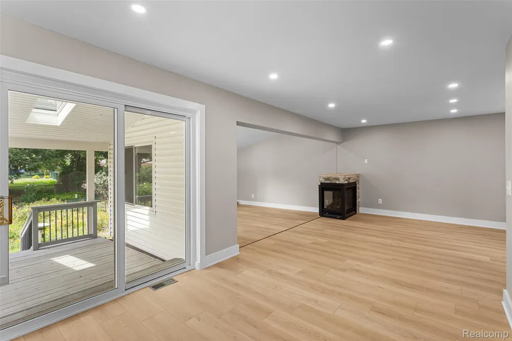 6552 Orion Road Rochester Hills City, MI 48306