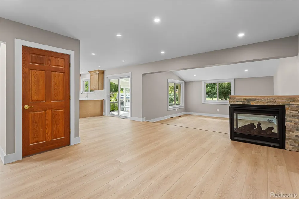 6552 Orion Road Rochester Hills City, MI 48306