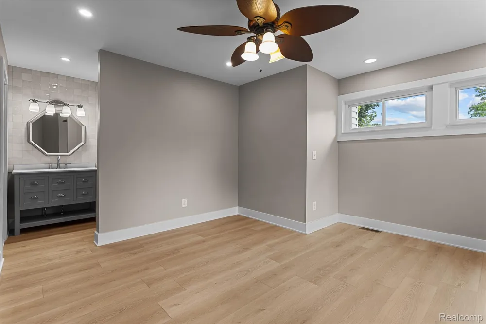 6552 Orion Road Rochester Hills City, MI 48306