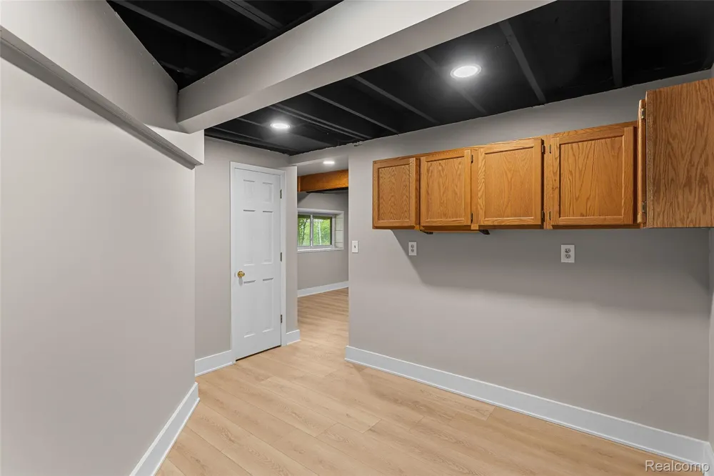 6552 Orion Road Rochester Hills City, MI 48306
