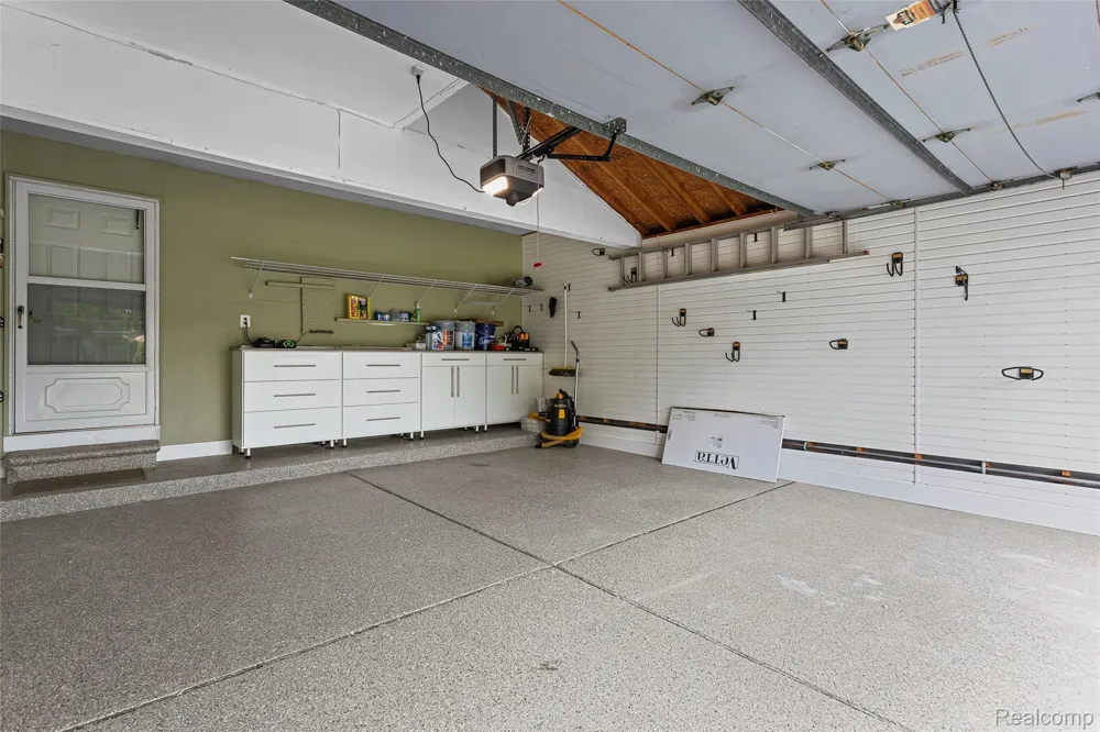 6552 Orion Road Rochester Hills City, MI 48306